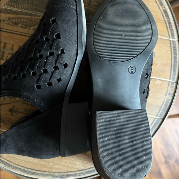 Expression ankle boot. Sz 9 - Picture 10 of 11